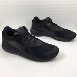 Nike Zaca Running Shoes in Triple Black NEW